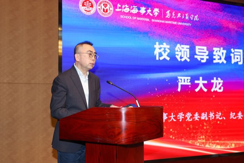 用新时代伟大变革案例推进党的创新理论