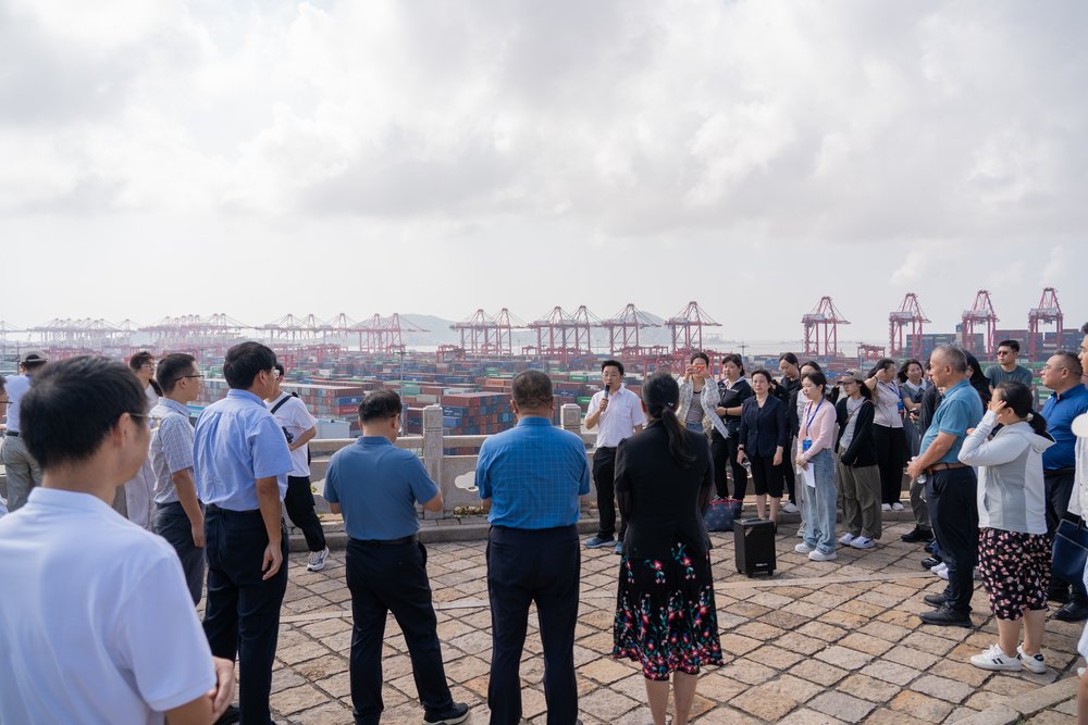共促思政课内涵式高质量发展
